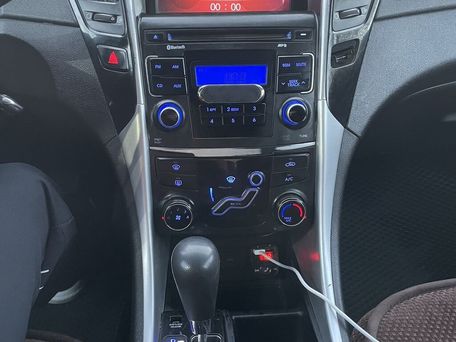 Hyundai Sonata, 2010 — photo 15