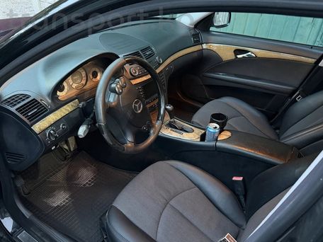 Mercedes-Benz E-Класс, 2008 — 照片 3