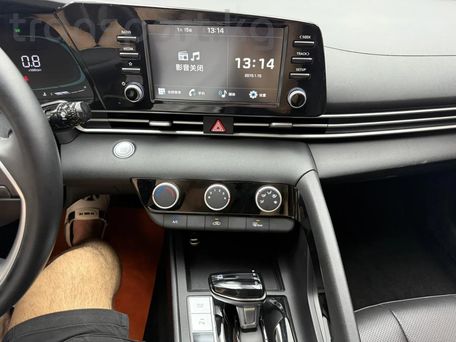 Hyundai Elantra, 2023 — photo 7