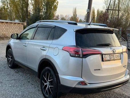 Toyota RAV4, 2017 — сүрөт 5