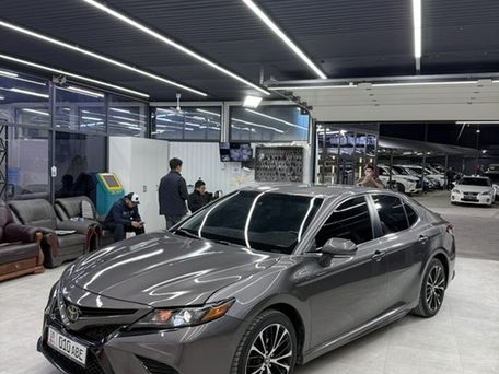 Toyota Camry, 2018 — фото 2
