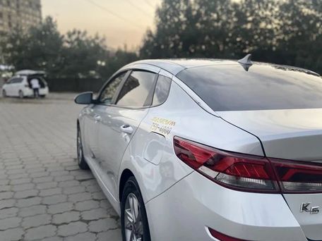 Kia K5, 2020 — photo 9