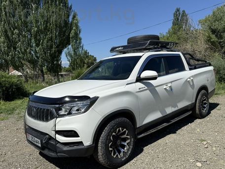 SsangYong Rexton, 2020 — photo 11