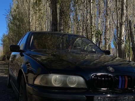 BMW 5 Series, 2000 — photo 1