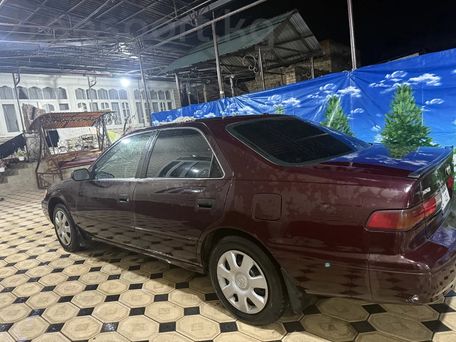 Toyota Camry, 1998 — 照片 5