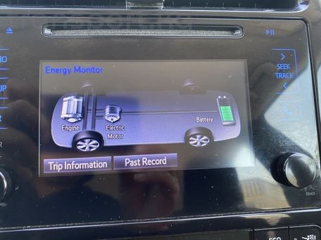 Toyota Prius, 2019 — фото 11