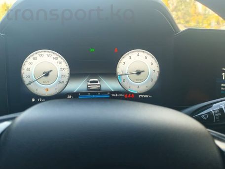 Hyundai Elantra, 2020 — сүрөт 13