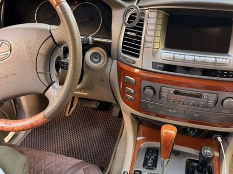 Lexus LX, 2003 — 照片 5