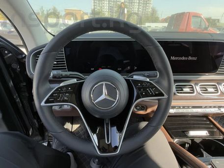 Mercedes-Benz GLE, 2025 — photo 5