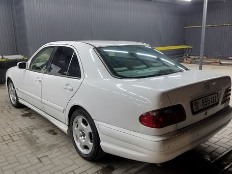 Mercedes-Benz E-Class, 2001 — photo 4