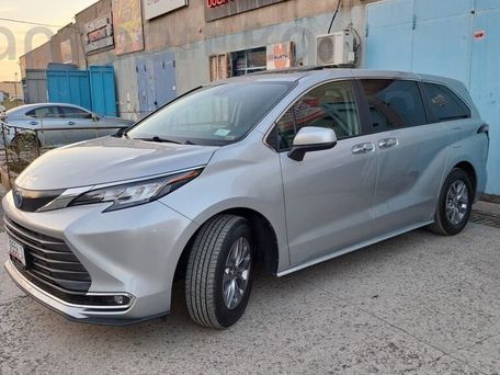 Toyota Sienna, 2022 — сүрөт 1