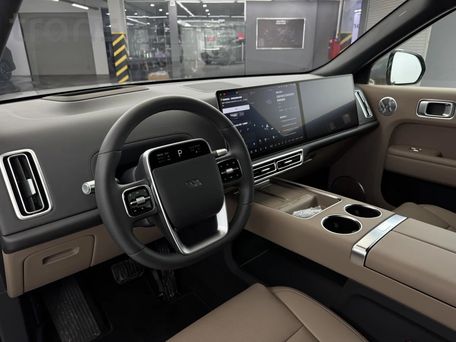 Li Auto (Lixiang) L9, 2025 — photo 6