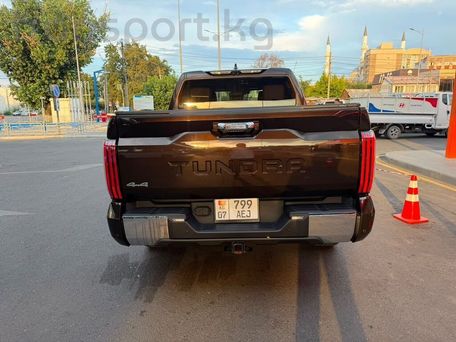 Toyota Tundra, 2023 — photo 11