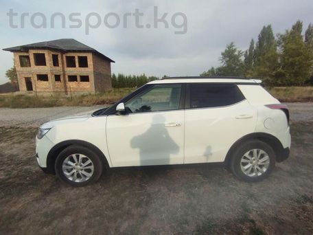 SsangYong Tivoli, 2020 — photo 7