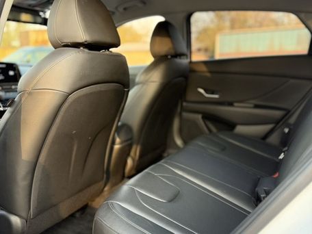 Hyundai Elantra, 2022 — photo 7