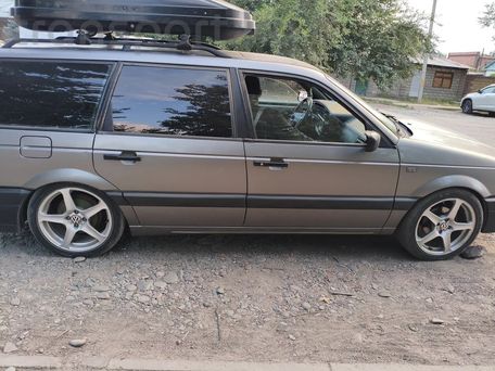Volkswagen Passat, 1989 — 照片 5
