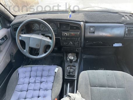 Volkswagen Passat, 1990 — сүрөт 6