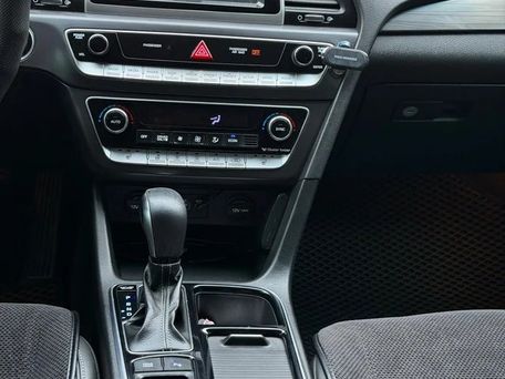 Hyundai Sonata, 2018 — сүрөт 9