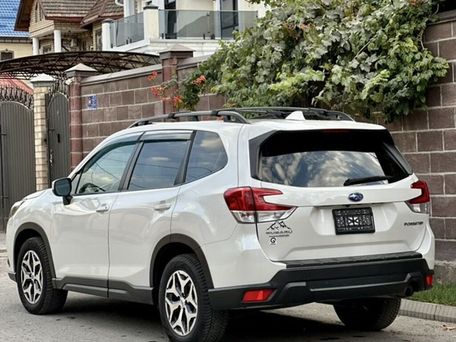 Subaru Forester, 2022 — фото 2