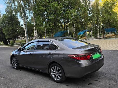 Toyota Camry, 2017 — фото 2