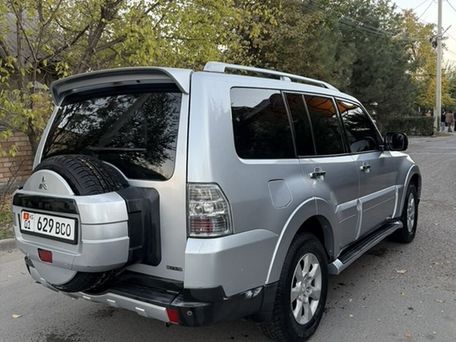 Mitsubishi Pajero, 2009 — photo 5