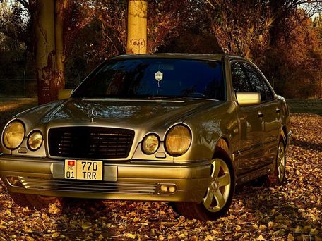 Mercedes-Benz E-Class, 1998 — photo 2