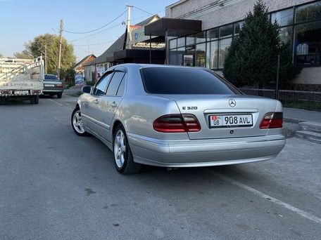 Mercedes-Benz E-Class, 2002 — photo 5