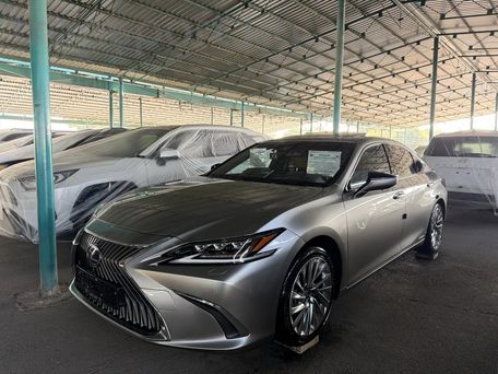 Lexus ES, 2020 — фото 1