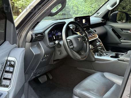 Toyota Land Cruiser, 2025 — photo 9