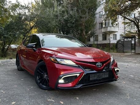 Toyota Camry, 2021 — photo 1