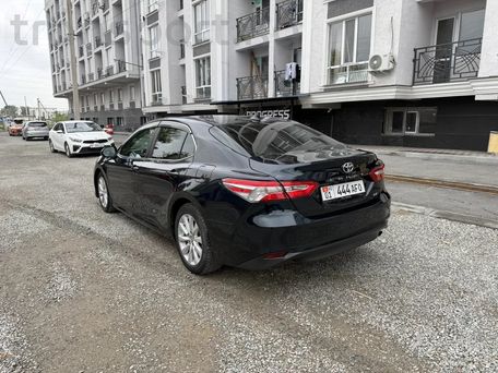 Toyota Camry, 2019 — photo 3