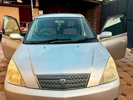 Toyota Opa, 2003 — 照片 1