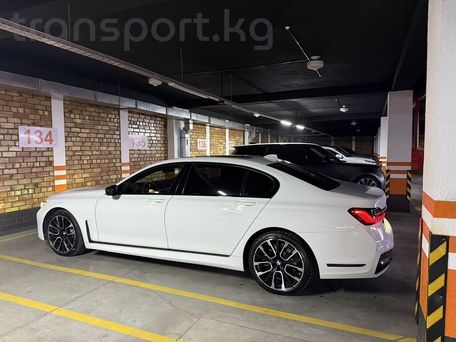 BMW 7 Series, 2022 — photo 6