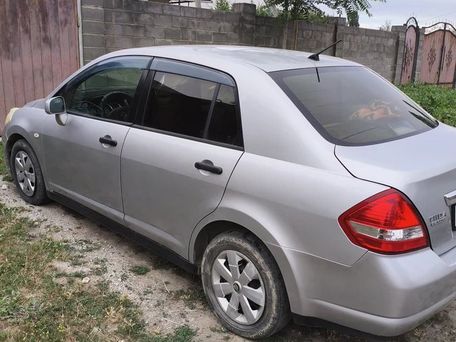 Nissan Tiida, 2009 — сүрөт 2