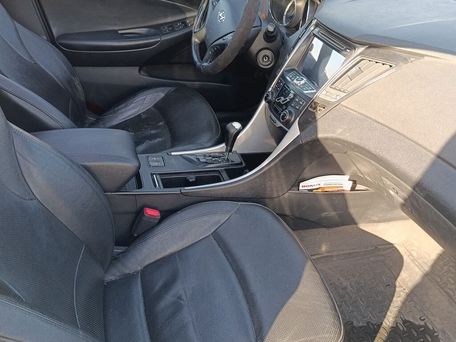 Hyundai Sonata, 2011 — сүрөт 7