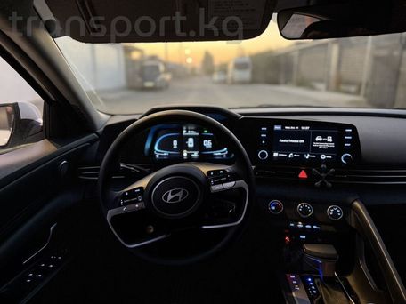 Hyundai Avante, 2026 — 照片 8