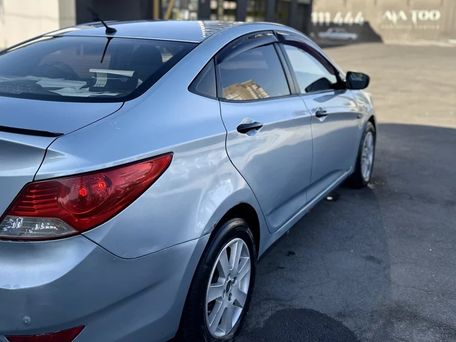 Hyundai Solaris, 2012 — сүрөт 4