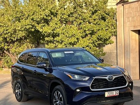 Toyota Highlander, 2021 — сүрөт 3