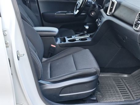 Kia Sportage, 2021 — 照片 11