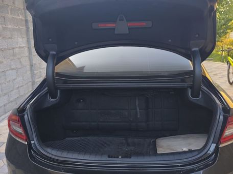 Hyundai Grandeur, 2018 — photo 10