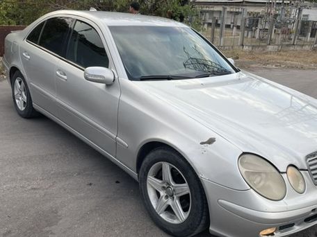 Mercedes-Benz E-Класс, 2003 — 照片 9