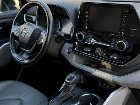 Toyota Highlander, 2022 — photo 16