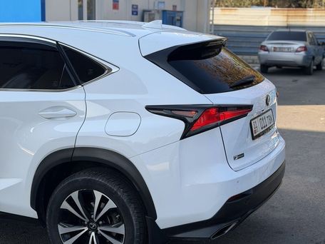 Lexus NX, 2019 — сүрөт 3