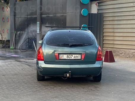 Nissan Primera, 2002 — 照片 2