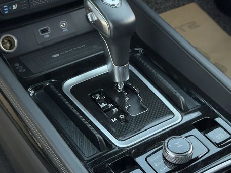 SsangYong Rexton, 2019 — photo 8