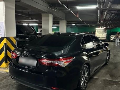 Toyota Camry, 2023 — photo 2