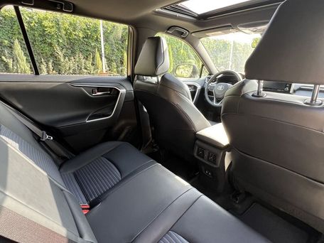 Toyota RAV4, 2019 — сүрөт 12