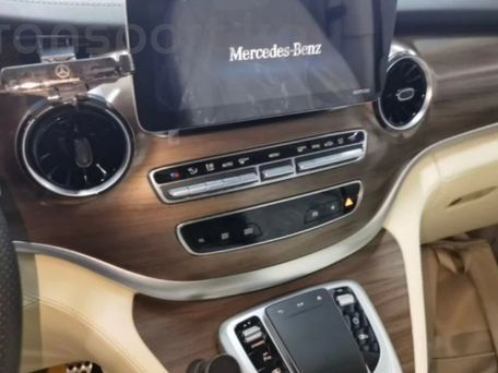 Mercedes-Benz V-Класс, 2021 — сүрөт 7