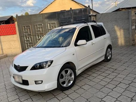 Mazda Demio, 2003