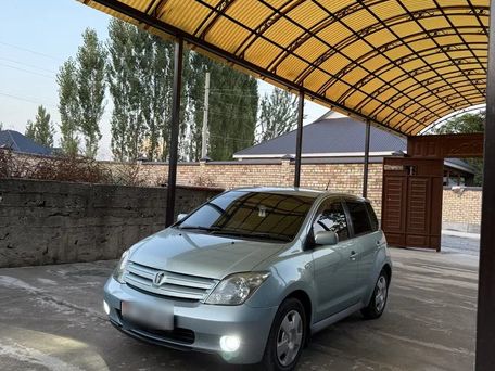 Toyota Ist, 2003 — сүрөт 8